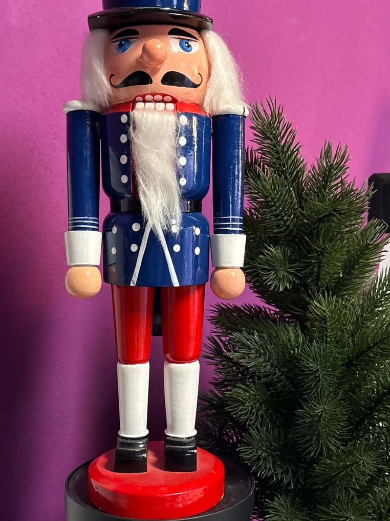 Notenkraker in blauw-wit-rood, 1980-1990 - Nutcracker - houtpulp #2.1
