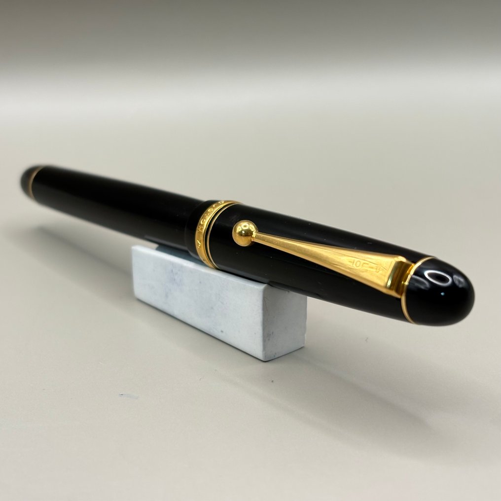 Pilot - Custom 74 (black) - 14K gold nib (Soft M) - Fountain pen #2.1