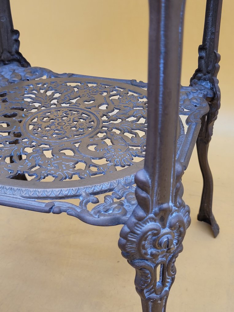 Edler Blumentisch – Jugendstil – Gusseisen - Side table - 鑄鐵 #3.2