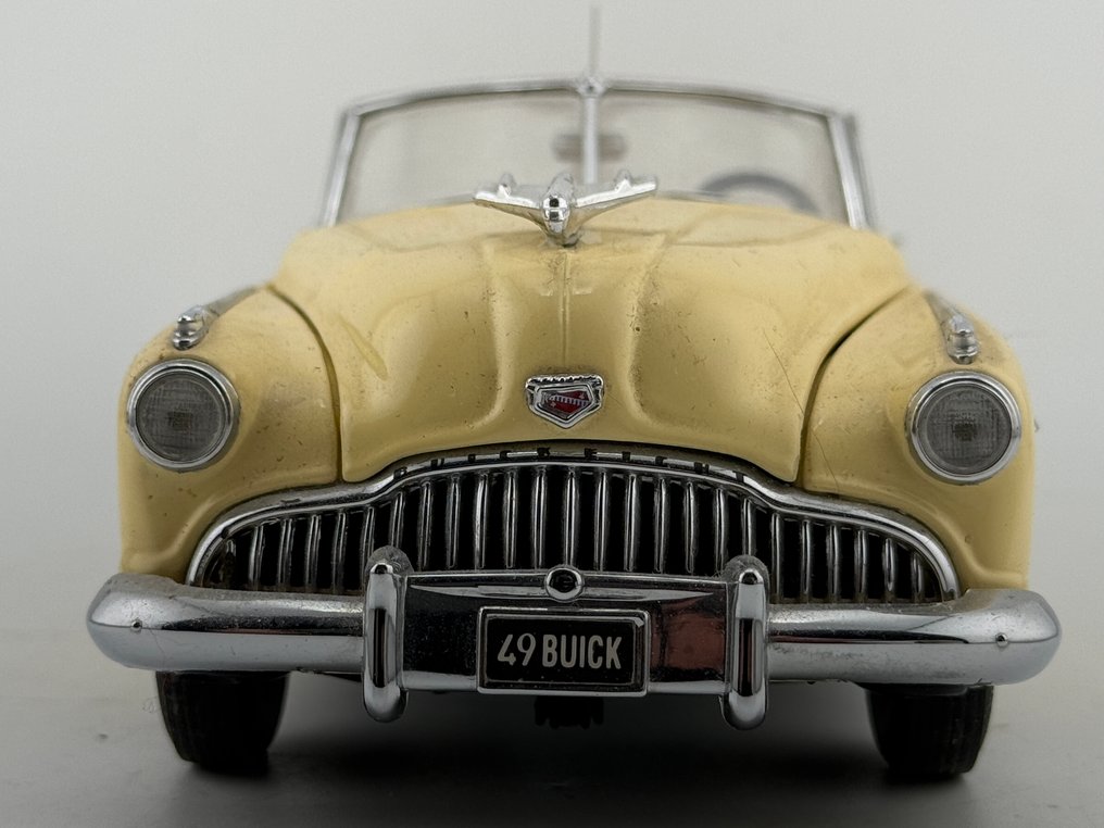 Franklin Mint 1:24 - Modellbil - Buck Roadmaster #2.1
