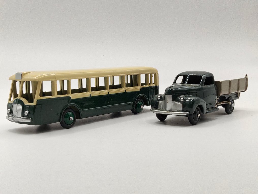 Dinky Toys, Atlas, Mattel 1:43 - Machetă camion  (2) - Studebaker Benne Basculante & Autobus Parisien - 2015 #1.0