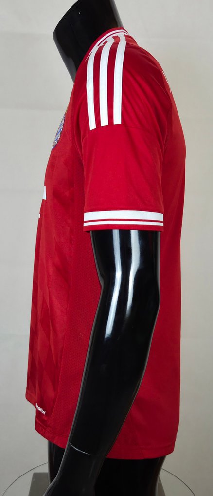 FC Bayern München - Saksalainen Jalkapalloliiga - 2013 - Jalkapallopaita #2.1