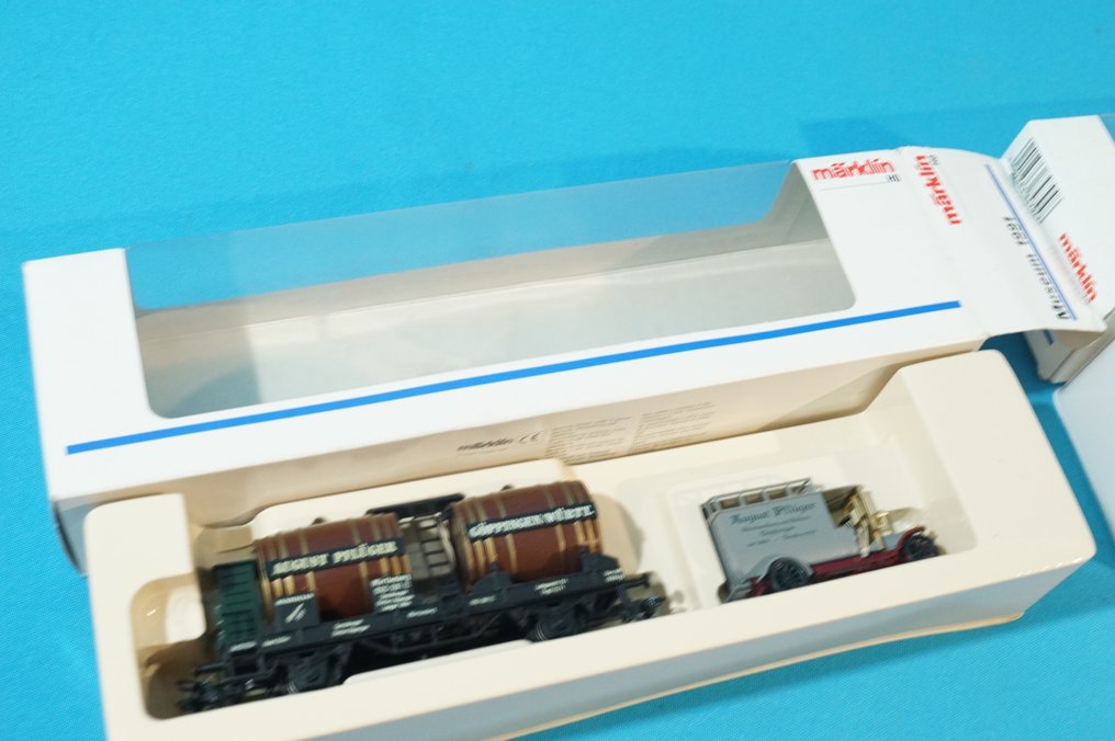 Märklin H0 - 84432 (91701) + 4680 (94003) - Model train freight carriage (2) - Museum vehicles 1991 - 1994 #1.0