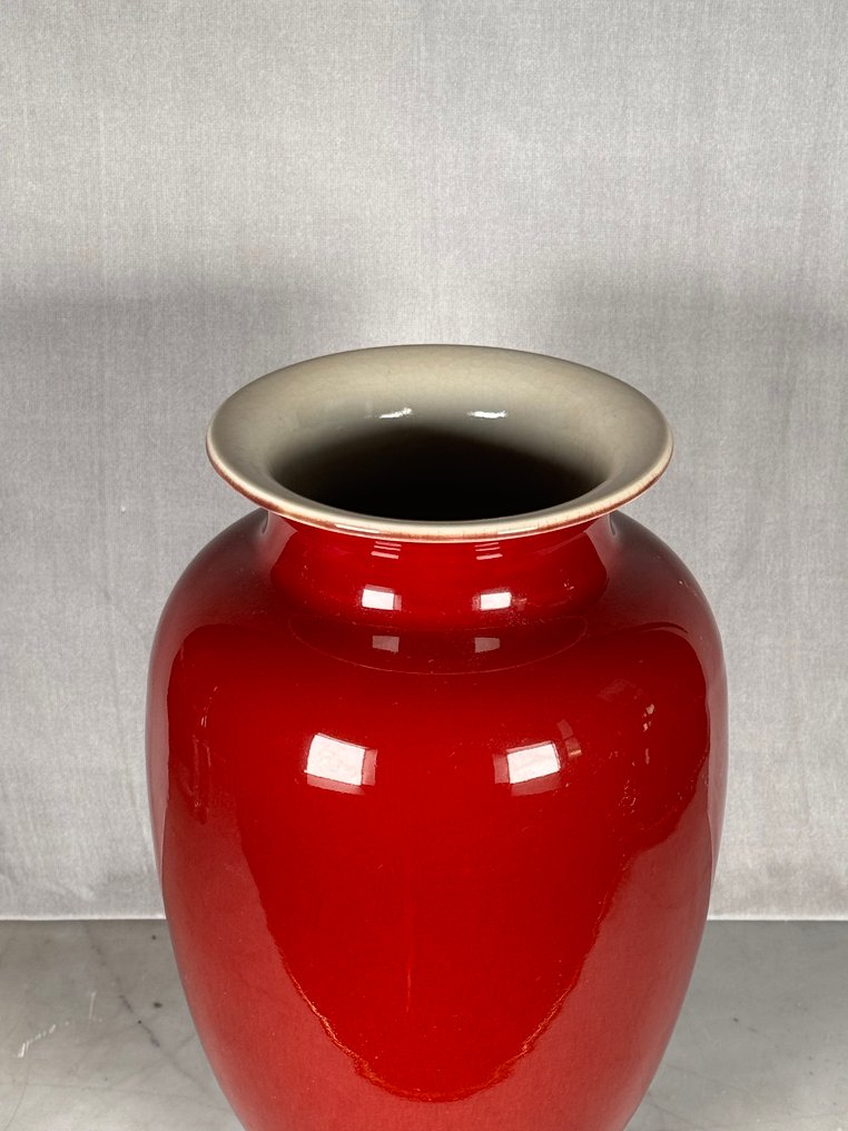 花瓶 - 瓷器 - 中國 - 红色的单色花瓶 #4.3