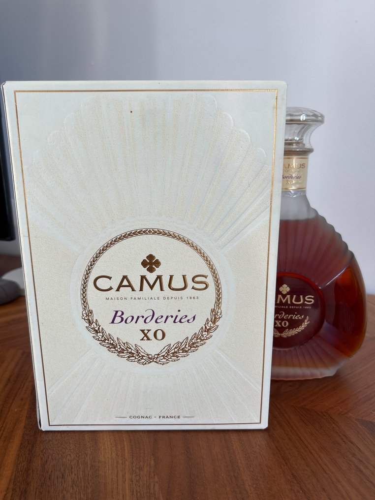 Camus - Borderies XO    - b. 2016  - 70cl #4.3