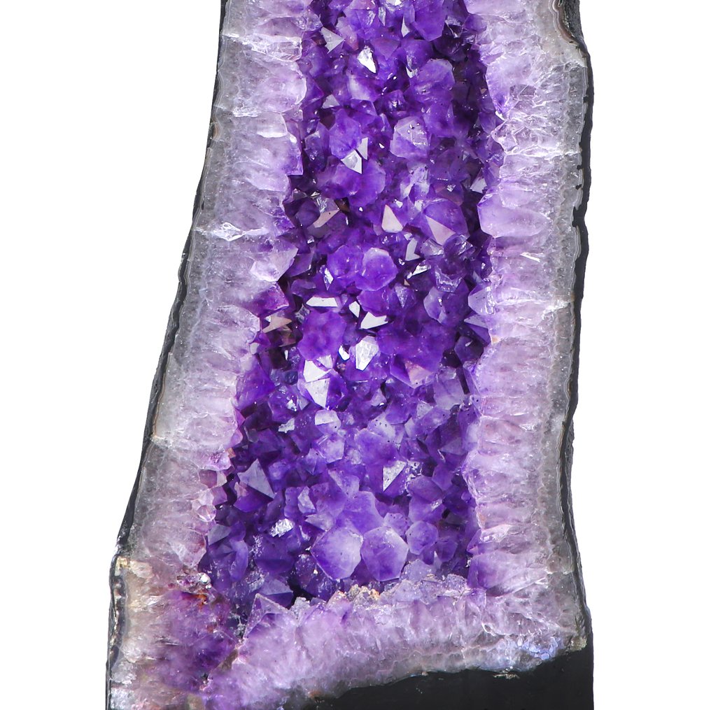 Vivid Amethyst 'Cathedral' Geode - 67x22x20 cm- 32 kg #4.3