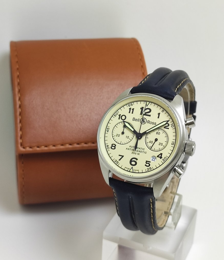 Bell & Ross - BR 126 Pilot Chronograph - Ref. 126.A - Homme - 2010-2020  #2.1