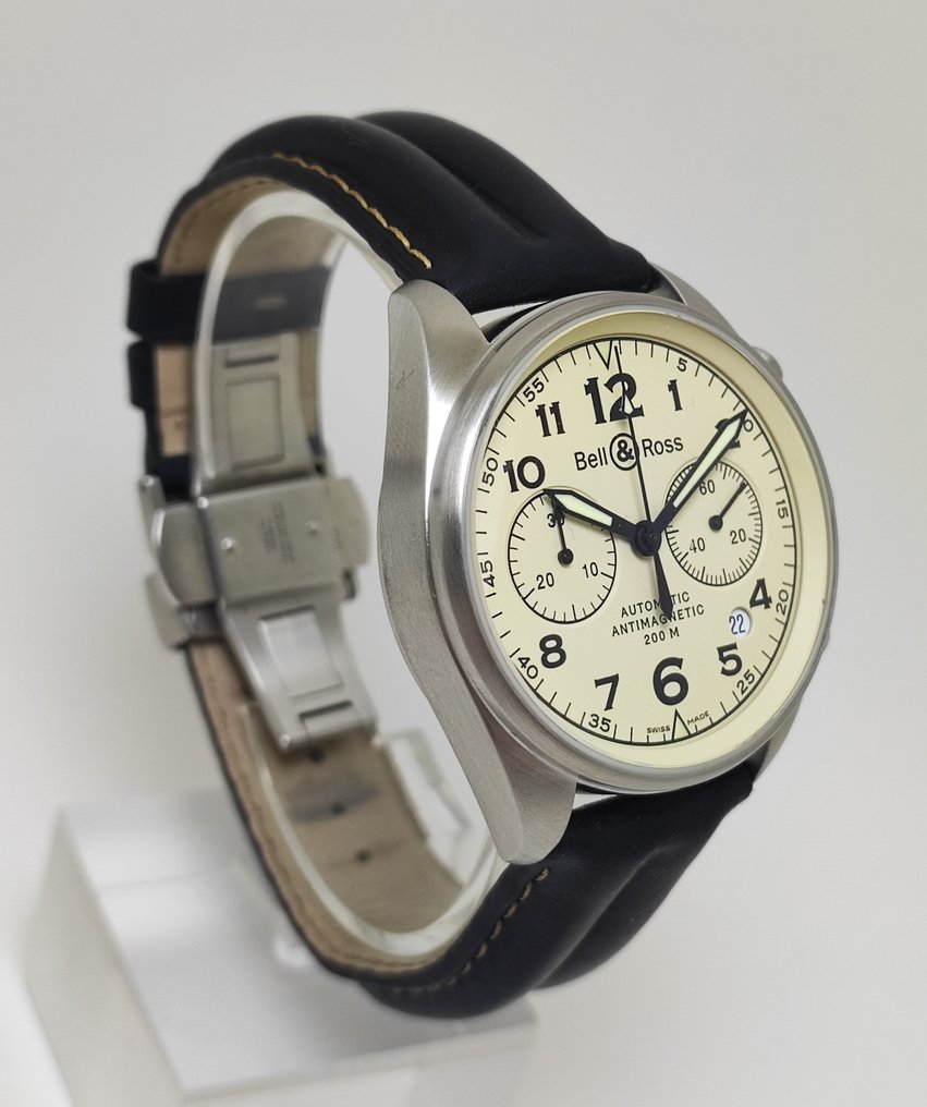 Bell & Ross - BR 126 Pilot Chronograph - Ref. 126.A - Homme - 2010-2020  #3.2