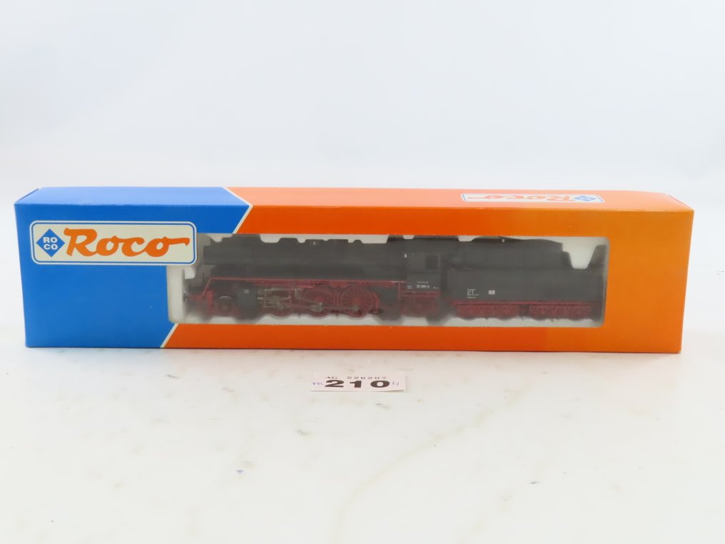 Roco H0 - 63231 - Damplokomotiv med tender (1) - BR 35 - DR (DDR) #2.1