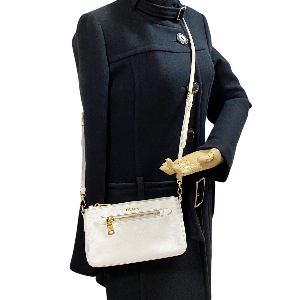 Prada - 挂肩式皮包 #1.0