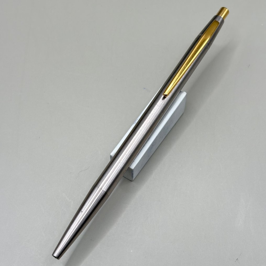 Montblanc - Noblesse (Stainless Silver GT) - Ballpoint pen #2.1