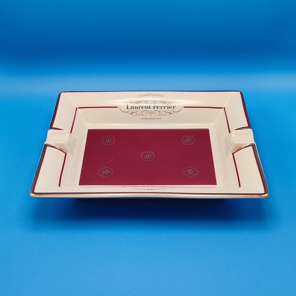 Laurent-Perrier - Laurent-Perrier - Σταχτοδοχείο - Faience, Faience - Τασάκι για τσιγάρα από κεραμικό. #1.0