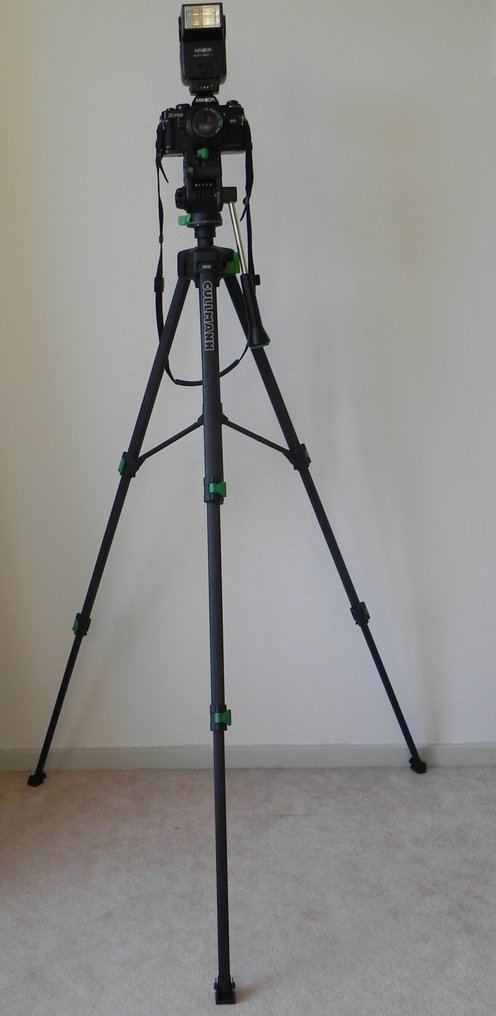 Minolta X-700 + Minolta MD 35mm f/1.7 Spiegelreflexkamera (SLR) #1.0