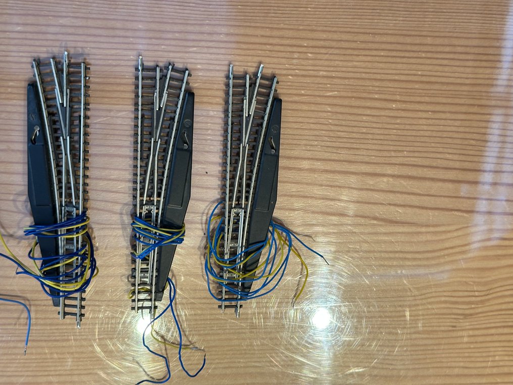 Märklin Z - 8562, 8563 - Machetă tren cu șine (4) - 4x mecanisme de schimbare electrice Märklin Z #2.1