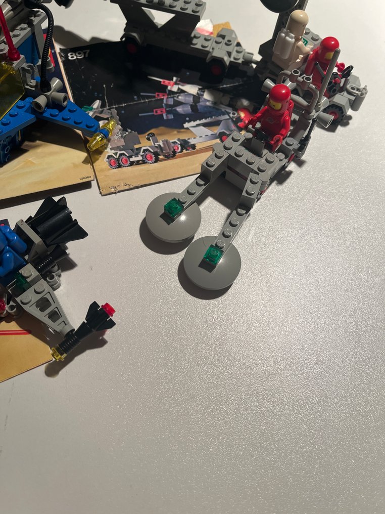 LEGO Set - Legoland, Classic Space - Diverse Legoland sets 6872, 6824, 6801 #4.3