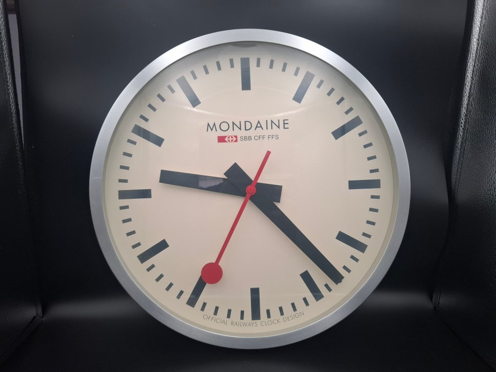 Relógio de estação - Mondaine Minimalista Alumínio, Plástico, Vidro - 2010-2020 - 40 centímetros #1.0
