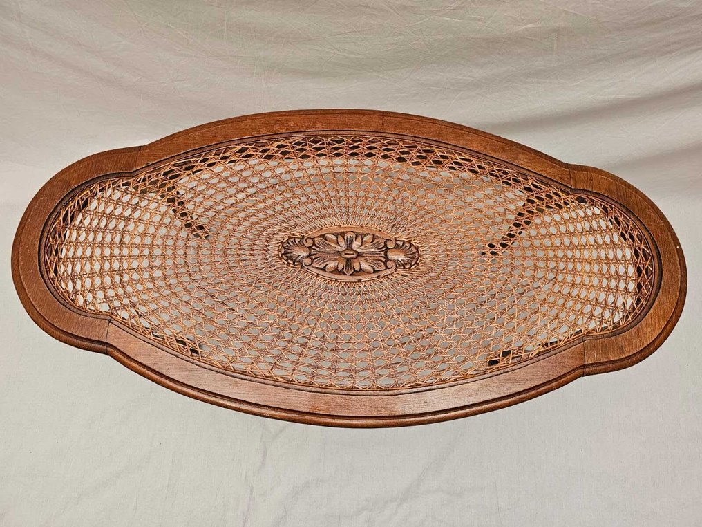 Mesa - Antique com acabamento em Rattan e trabalho de corte dourado - Madeira, Rattan #2.1