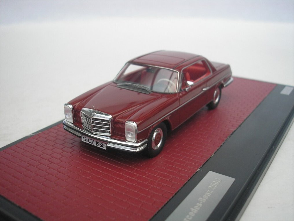 Matrix 1:43 - Modell autó - Mercedes Benz 250C - 1968 / 1973 - Red- 100 db #1.0
