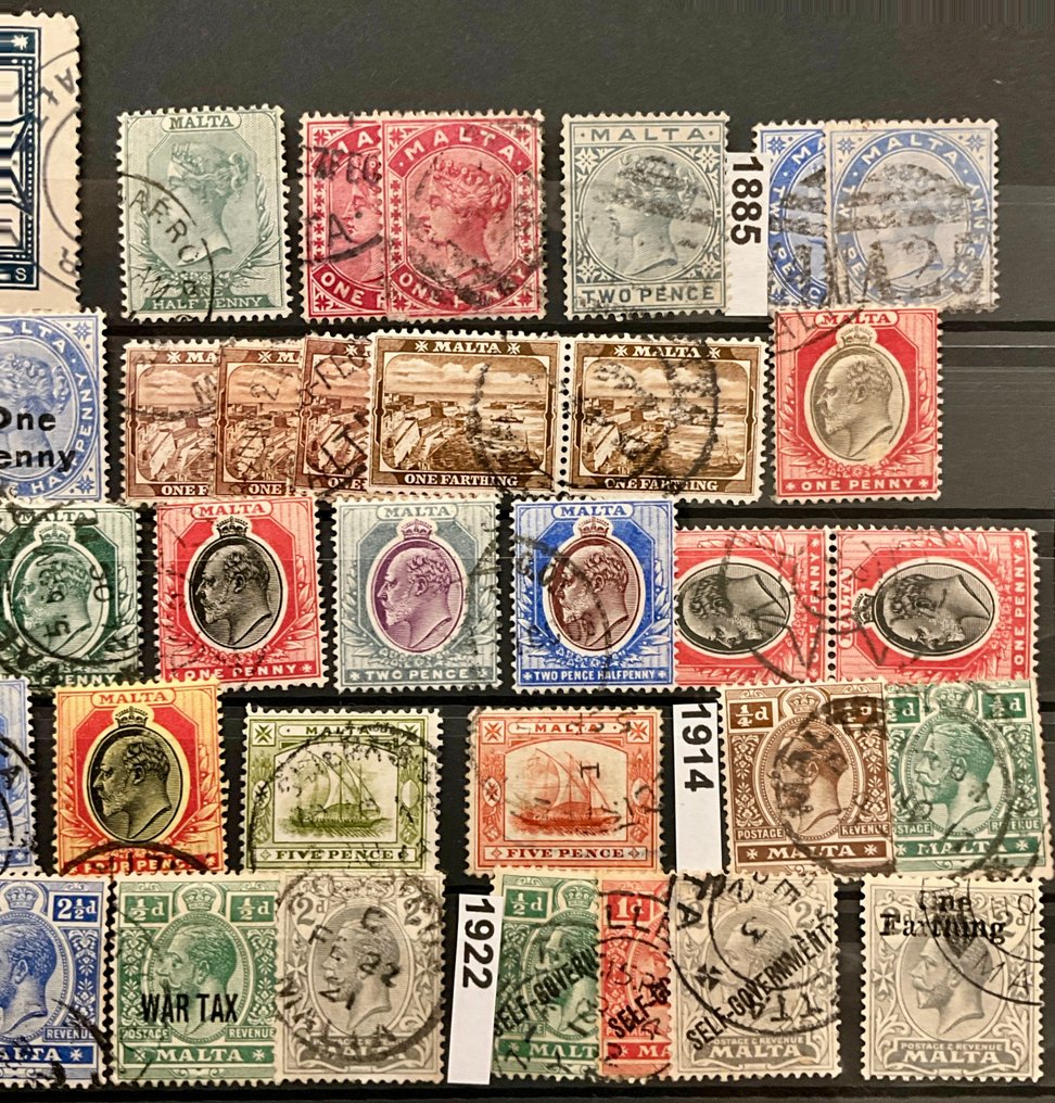 British Commonwealth 1885/1938 - Μάλτα σε δύο στενά τοποθετημένες κάρτες με μερικά καλύτερα γραμματόσημα. - Michel #3.2