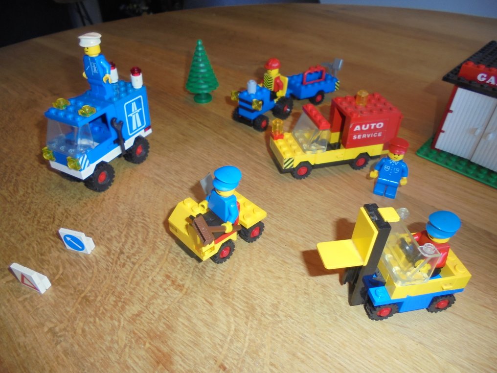 Lego Set - Legoland - 361 zoder Boekje - 6653 - 670 - 646 - 622 - 6607 - 6655 - 6624 - 674 - 6647. #2.1