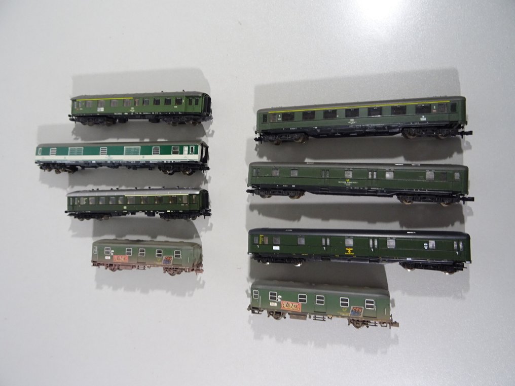 Fleischmann, Roco, Electrotren N - Set di treni (8) - Auto per 8 persone #1.0