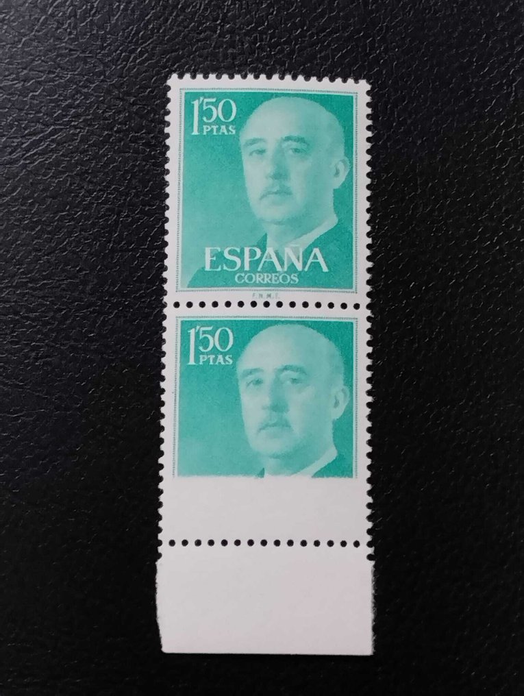 Espagne 1955/1956 - Espagne 1955 Timbre du général Francisco Franco avec une erreur d'impression. #1.0