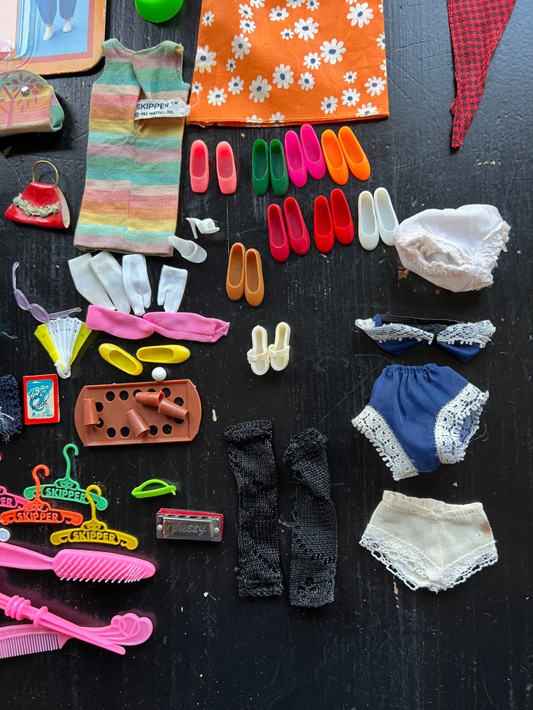 Mattel, Skipper - Statuetta - Skipper Barbiekleding en accessoires set - Tessuto, Plastica, Cartone #3.2