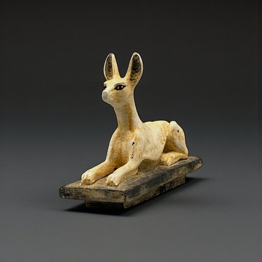 Cópia do antigo Egito Estátua do Deus chacal Anubis sentado  (Sem preço de reserva) #1.0