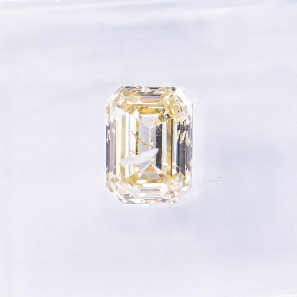 No reserve price - 1 pcs Diamond  (Natural coloured)  - 0.75 ct - Emerald - Fancy Brownish Yellow - I1 - International Gemological Institute (IGI) - VG #4.3