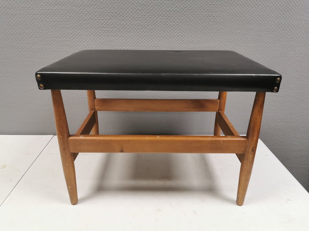 Zsámoly - Fa, Műbőr #1.0