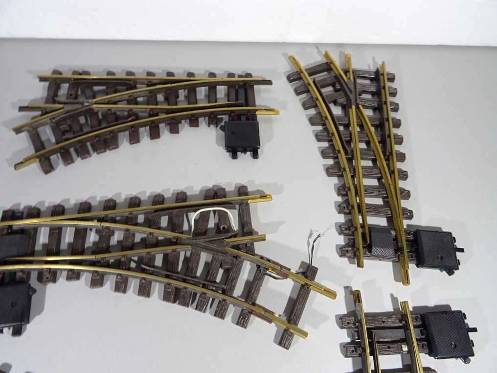 LGB G - Γραμμές τρένου μοντελισμού (5) - Πέντε διακόπτες χωρίς κίνηση. #3.2