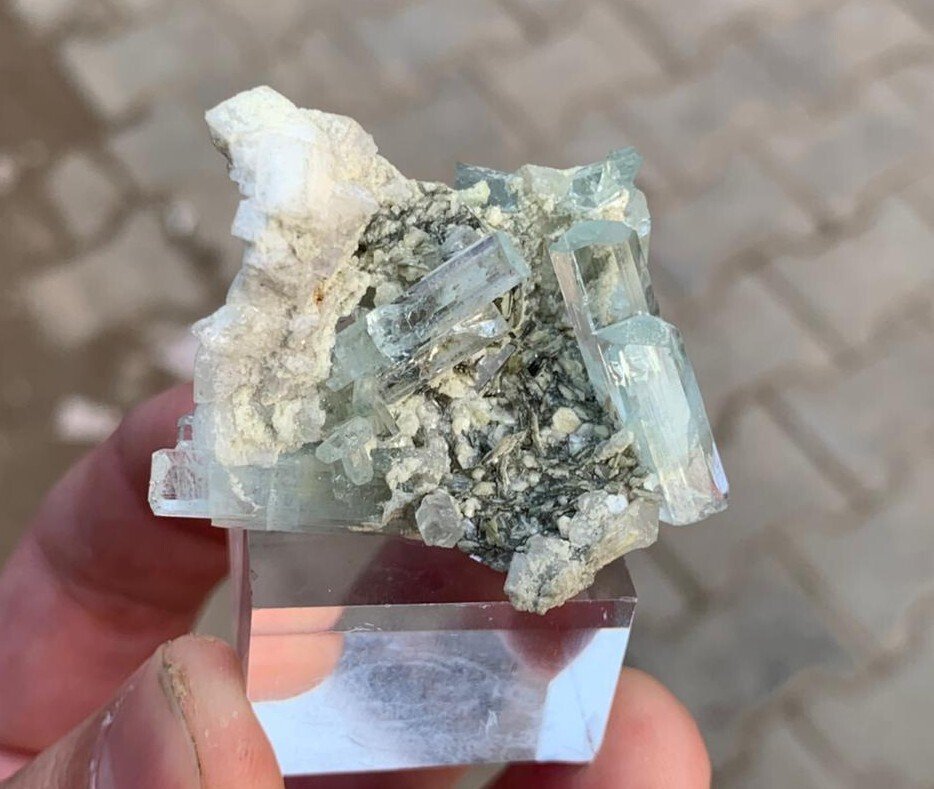 Reserver blå aquamarine, avsluttede krystaller med mica-kombinasjonsprøve. Prøve - Høyde: 3.4 cm - Bredde: 3.7 cm- 28 g - (1) #2.1