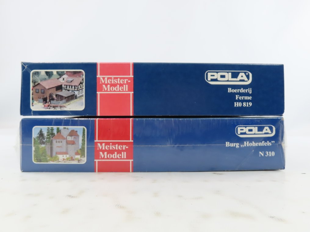 Pola H0 - 310/819 - Kituri de construit machete tren (2) - 2 seturi de construcție pentru o fermă și Cetatea 'Hohenfels'. #3.2