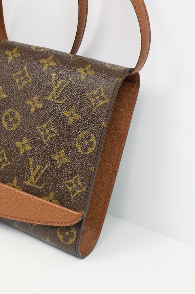 Louis Vuitton - Monogram Bordeaux 27 - Shoulder bag #1.0