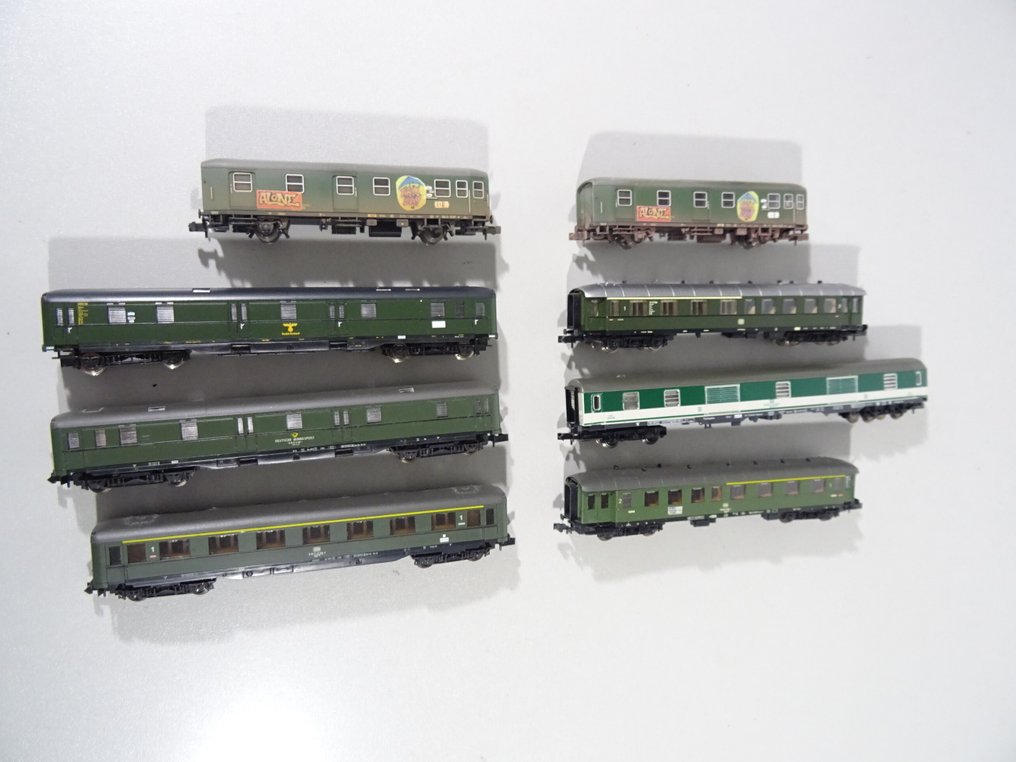 Fleischmann, Roco, Electrotren N - Set di treni (8) - Auto per 8 persone #1.0