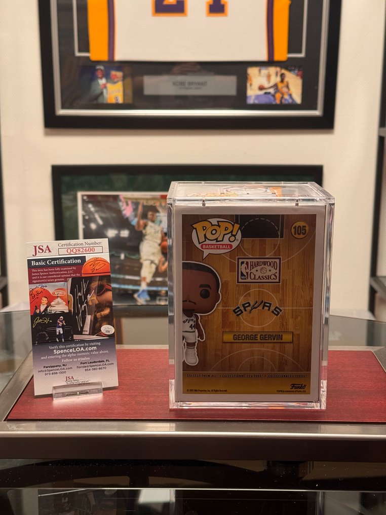 San Antonio Spurs - NBA - GEORGE GERVIN - Statuetta #2.1