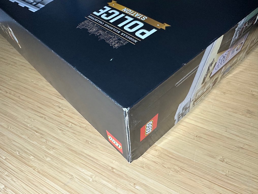 Lego Sett - 10278 - Skaper ekspert - Police Station #1.0