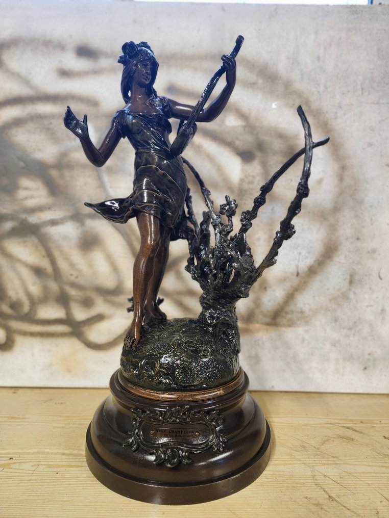 Auguste Moreau (1834-1917) - Γλυπτό, Muse Champetre - 64 cm - Ψευδάργυρος #1.0