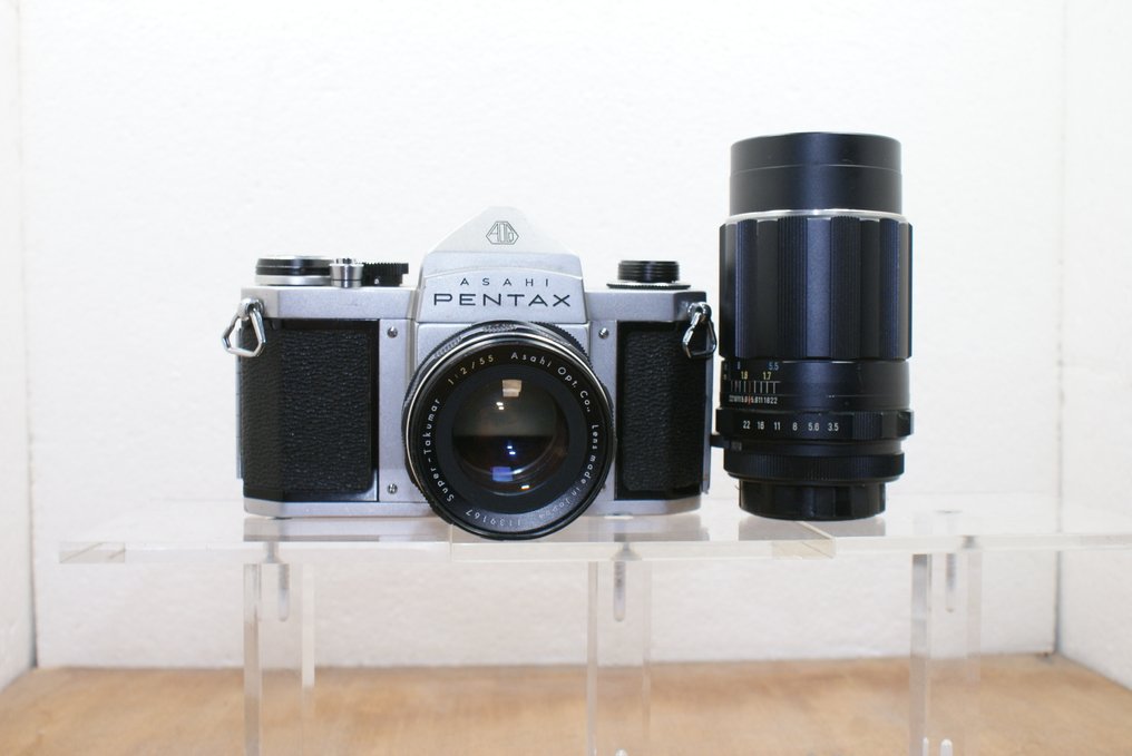 Asahi Pentax S1a + Super-Takumar 2/55 + Super-Multi-Coated Takumar 3.5/135mm - M42 | 单镜头反光相机 (SLR) #1.0