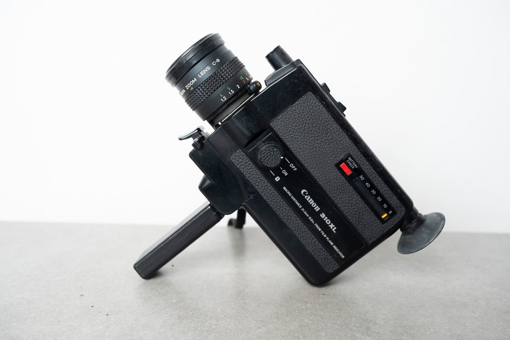 Canon 310XL // Nizo 481 Macro // Revue CE 800 // Fujica P2 Movie camera #4.3