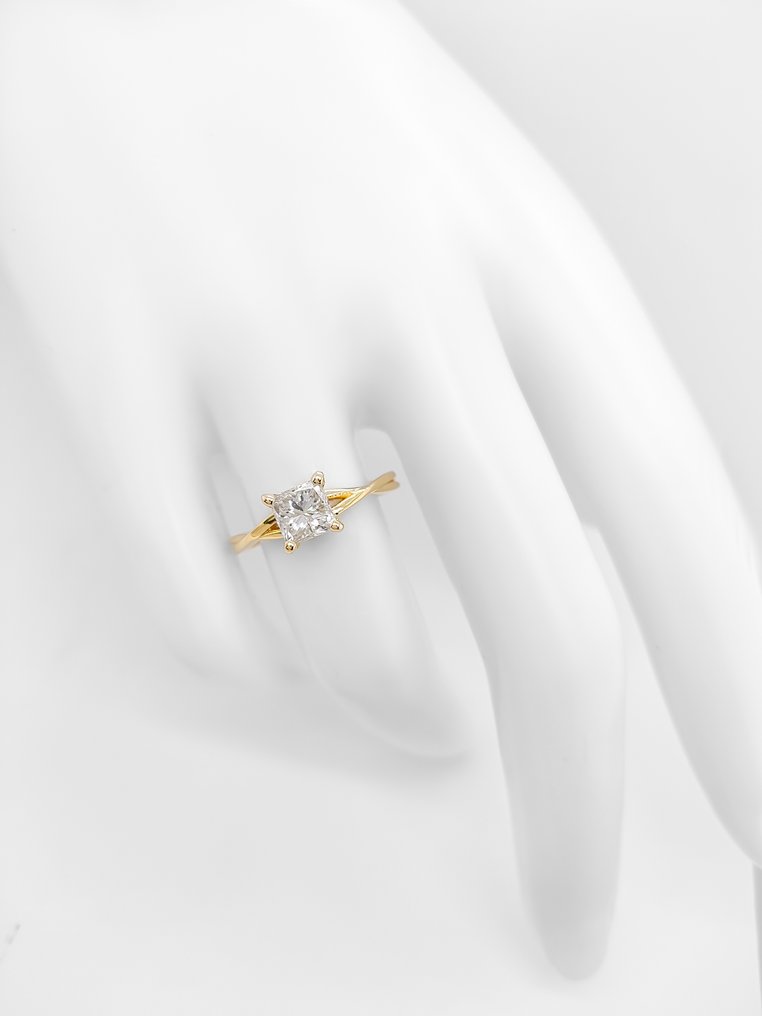 Ei pohjahintaa - Sormus - 14 kt. Keltakulta - 1.08ct. tw. Timantti (Luonnollinen) #4.3