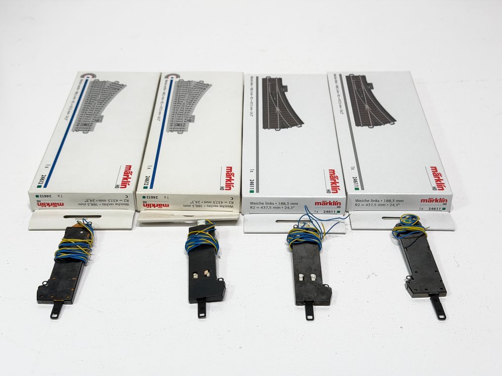 Märklin H0 - 74490 24611, 24612 - Γραμμές τρένου μοντελισμού (8) - C-Raills Wissels με Aandrijvers, 2L-2R #1.0