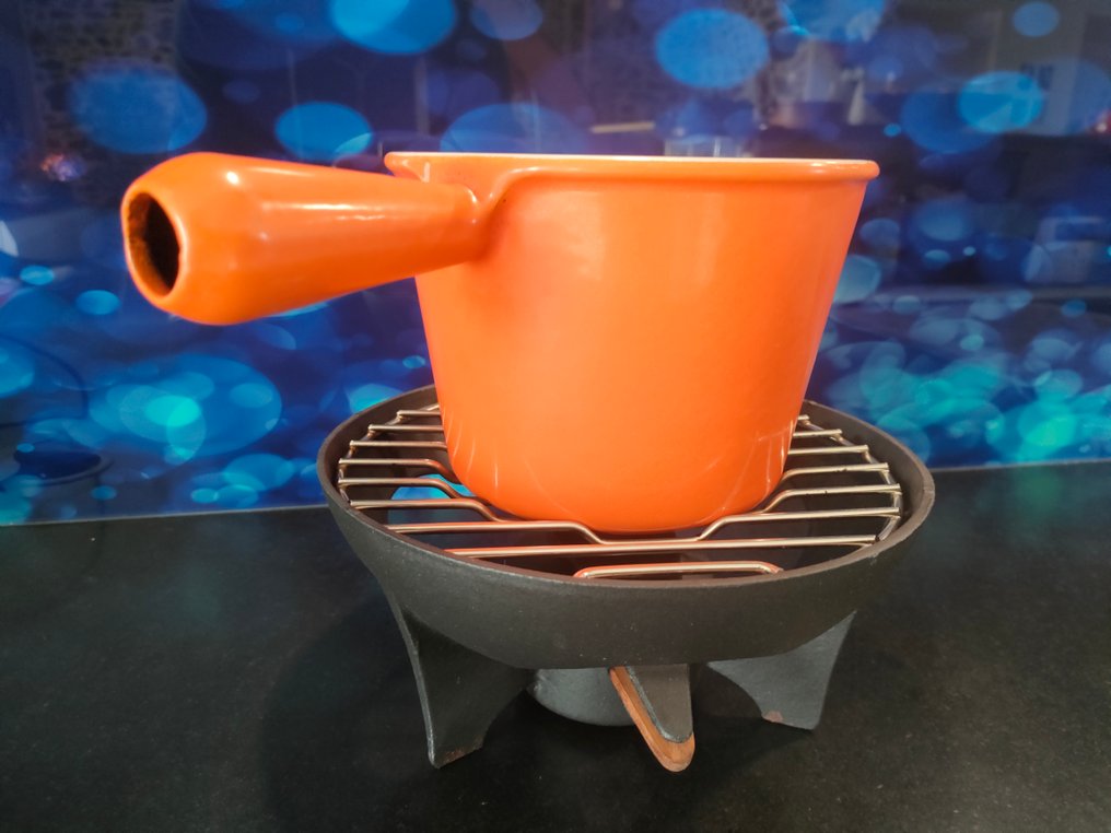 Le Creuset - 烤盘 - Le Creuset 6人高品质搪瓷铸铁火锅套装 #1.0