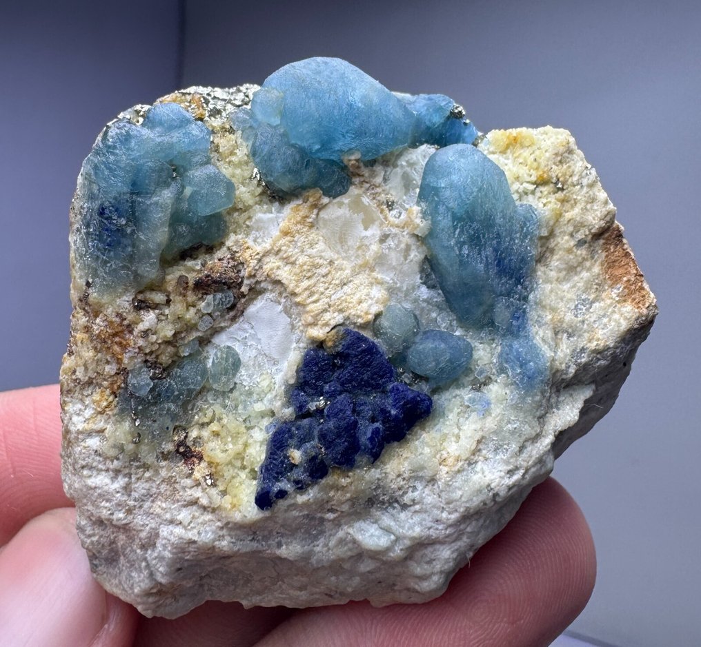 Afghanite Crystal cluster - Height: 53 mm - Width: 46 mm- 132 g - (1) #2.1