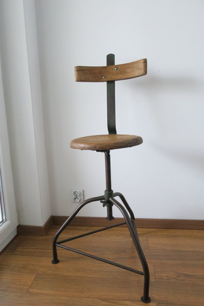 椅子 - 钢 - 独特的工作坊椅 #2.1