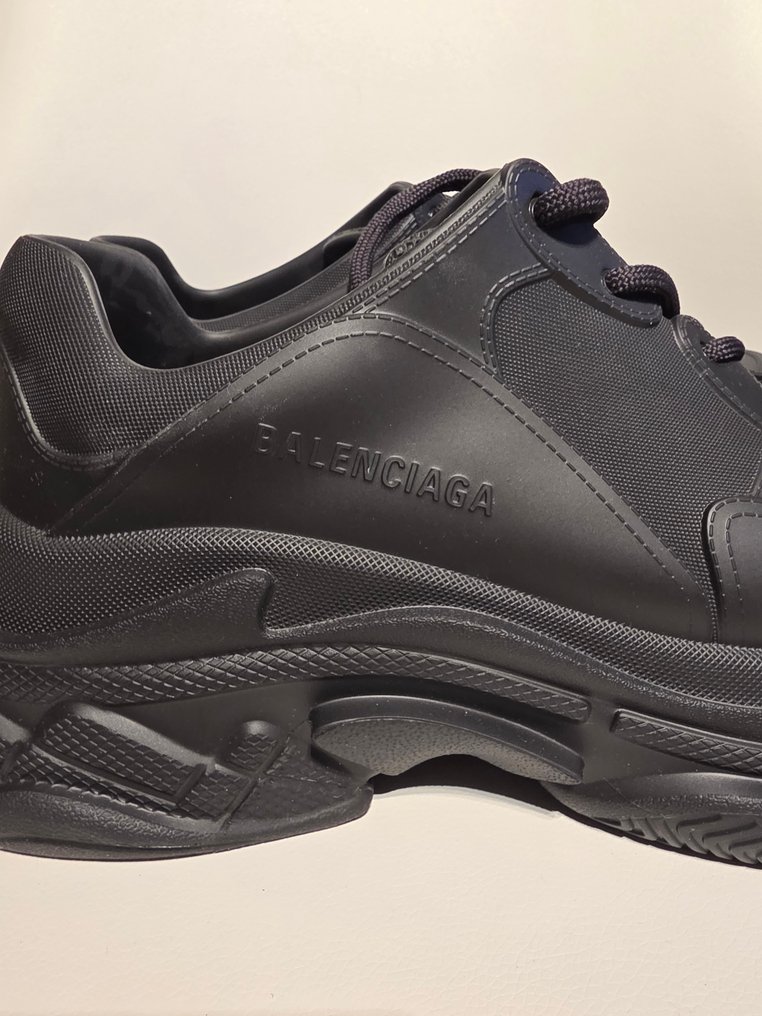 Balenciaga - Low-top trainers - Size: EU 43 #4.3