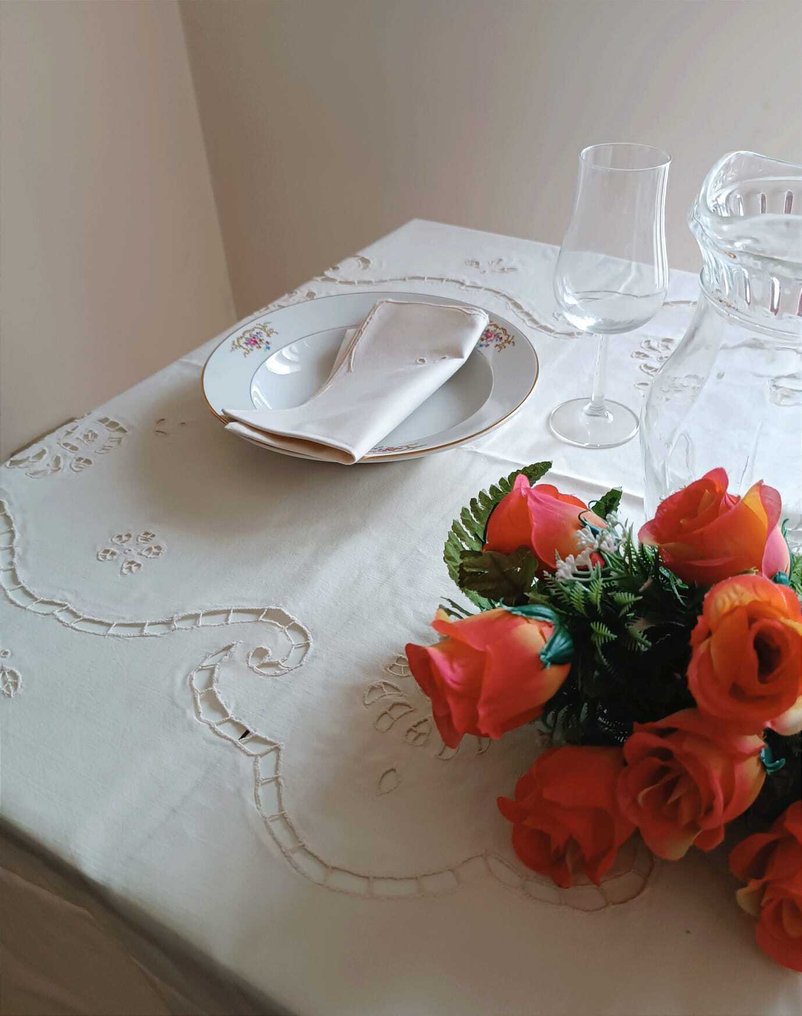 grande tovaglia con 12 tovaglioli - ricamo a mano rintaglio - 桌布 (13) - 260 cm - 180 cm - 全新未使用的复古款 #3.2