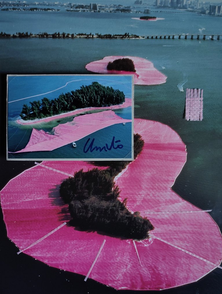 Christo & Jeanne-Claude (1935-2020) - Surrounded Islands, handsigned by Christo with original fabric #2.1