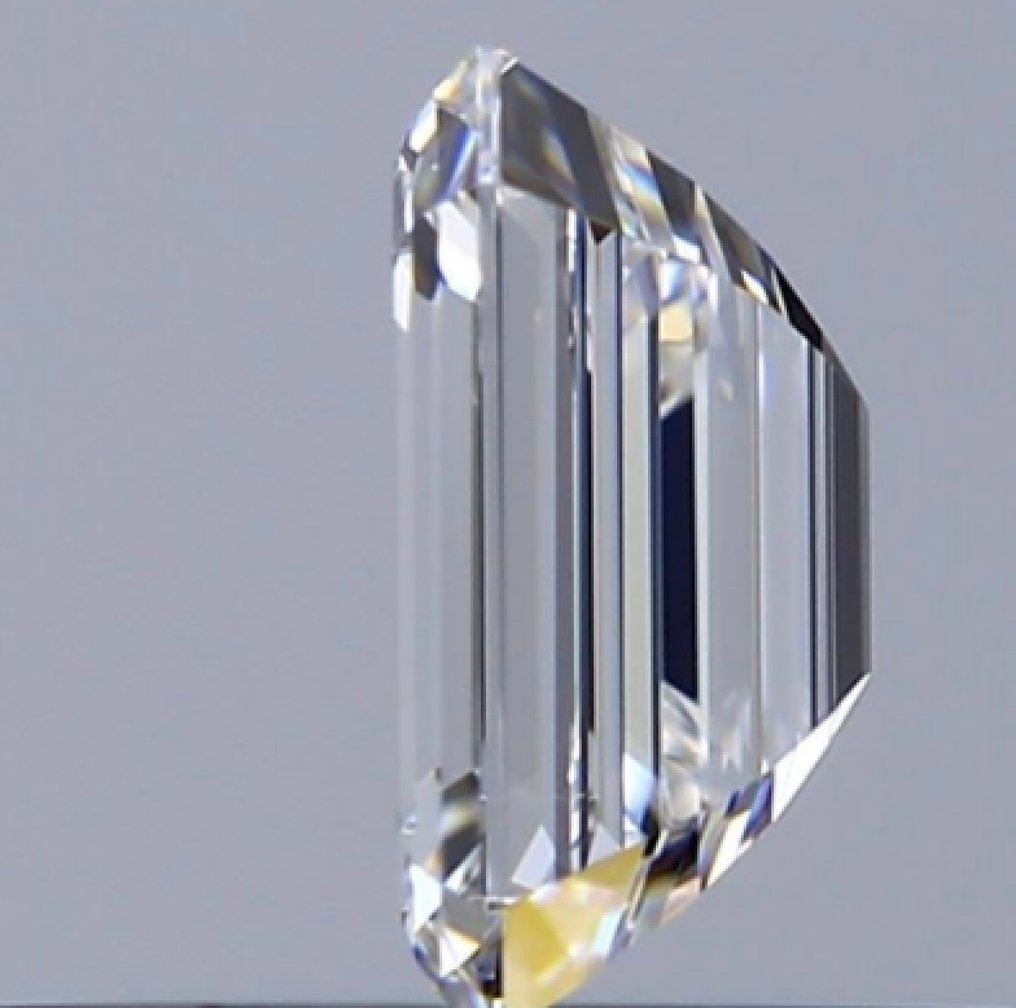 1 pcs Gyémánt  (Természetes)  - 0.51 ct - Smaragd - E - VVS1 - Amerikai Gemmológiai Intézet (GIA) #1.0