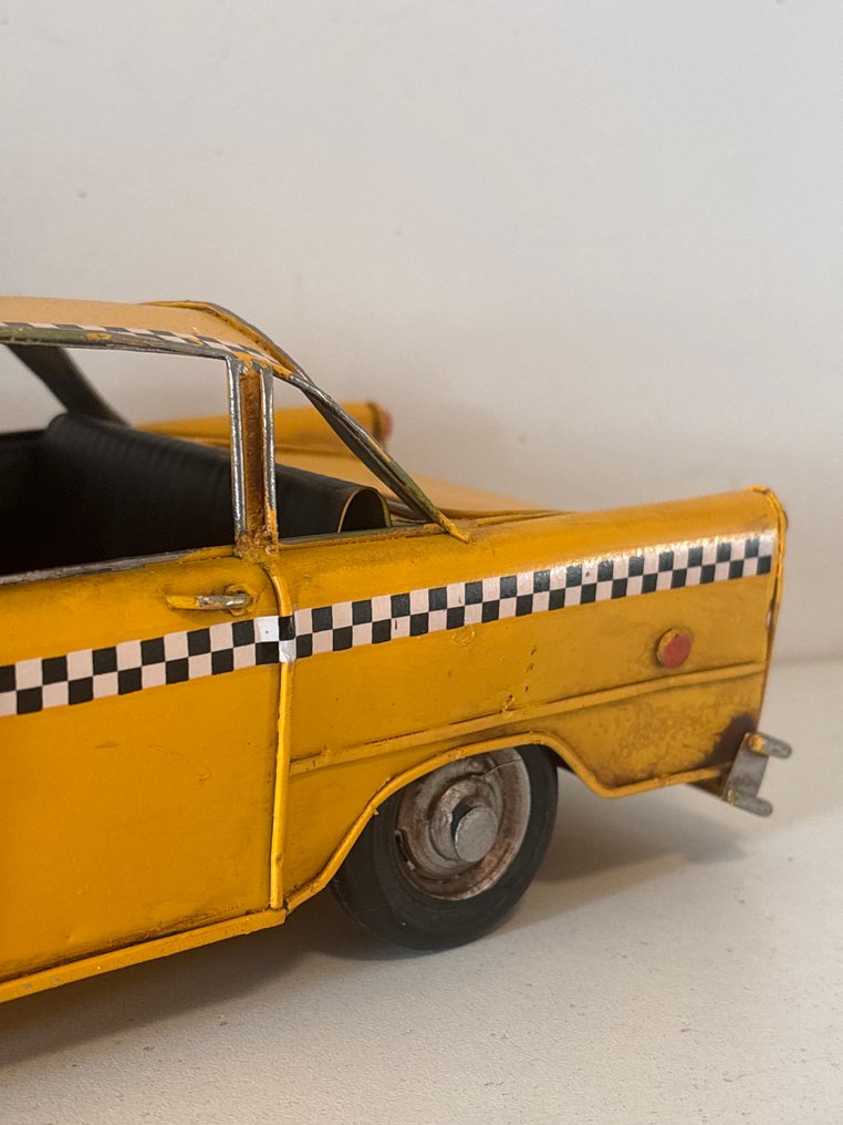 Skulptur, Oldtimer taxi - 10.5 cm - Metal #3.2